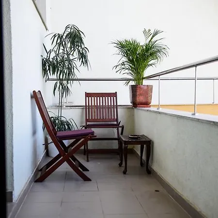 Apartment Arcom *