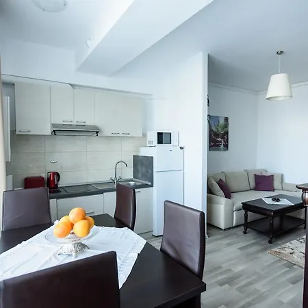 Arcom Apartment Mamaia